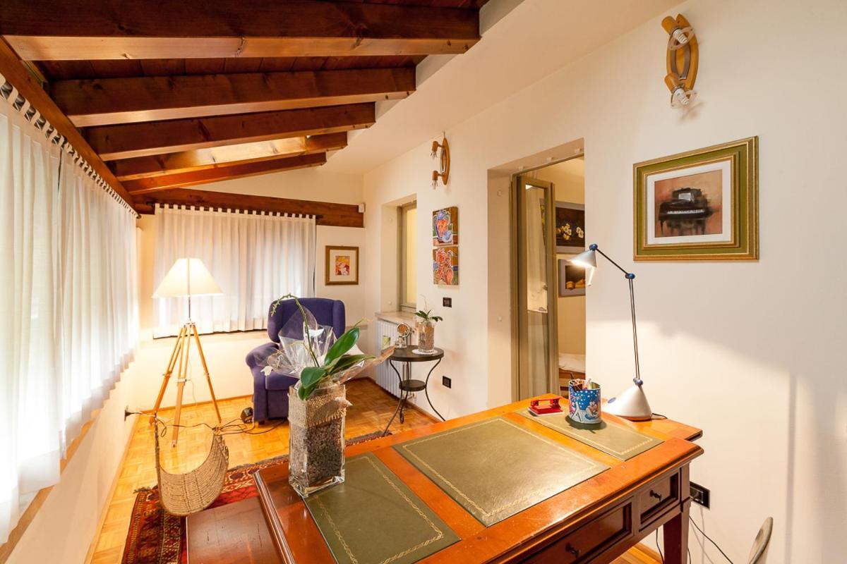 B&B Ca Dea Calle Vallà Buitenkant foto